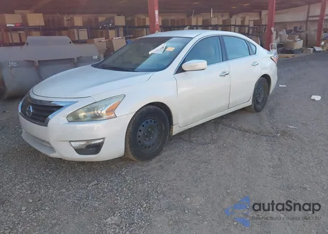 2014 Nissan Altima 2.5 S from USA, damaged, VIN 1N4AL3AP2EC139616